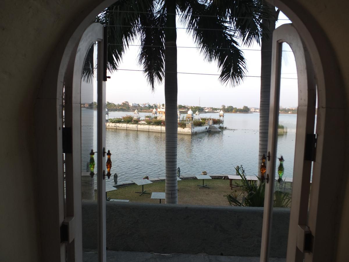Udai Bilas Palace Dungarpur Exterior photo